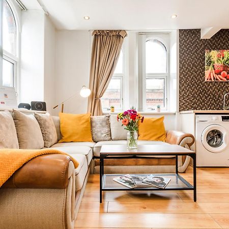Cavern Quarters, Beautiful Two Bedroom City Centre Apartment By Garudy Serviced Apartments And Short Lets - Perfect For Longer Stays Liverpool Buitenkant foto