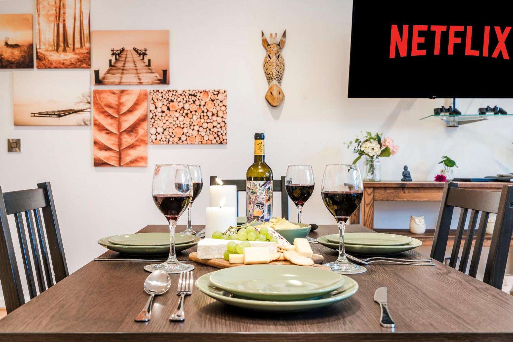 Cavern Quarters, Beautiful Two Bedroom City Centre Apartment By Garudy Serviced Apartments And Short Lets - Perfect For Longer Stays Liverpool Buitenkant foto